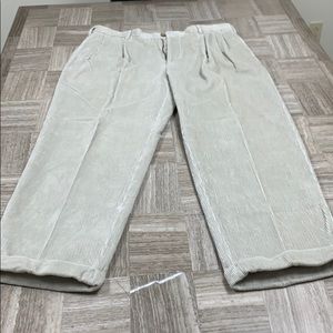 Jos A Bank White Corduroys 40x32